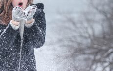 5 piese care pot inlocui pantalonii fara sa se simta frigul