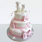 Idei despre cum să alegi un tort de botez – ghidul perfect pentru un moment de neuitat